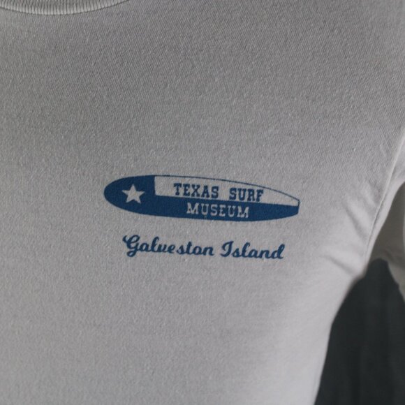 Surfing Shirt - Texas Surf Museum Gavelton Island - Men's Small - Picture 2 of 9
